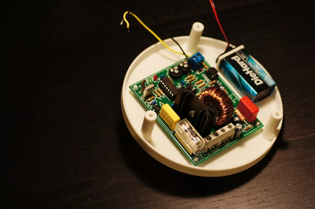 “致敬工業(yè)設(shè)計(jì)師”——(草圖、效果圖、手板、生產(chǎn))設(shè)計(jì)過程展示(圖25)